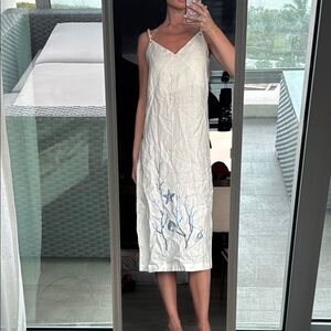 NWT beachy White linen Dress with Blue Embroidery